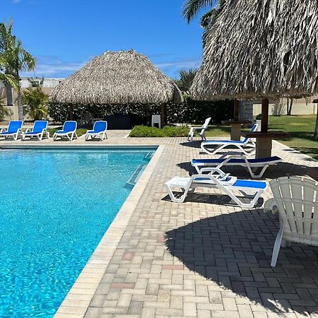 Sirena Resort Curacao Вилемстад Екстериор снимка